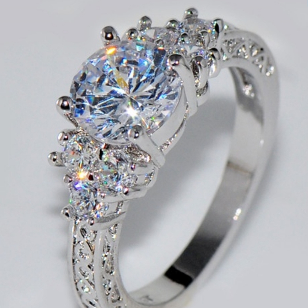 5 CT Round Cut Diamond Ring
